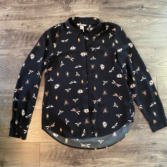 H&M blouse insect print button up - Picture 4 of 9